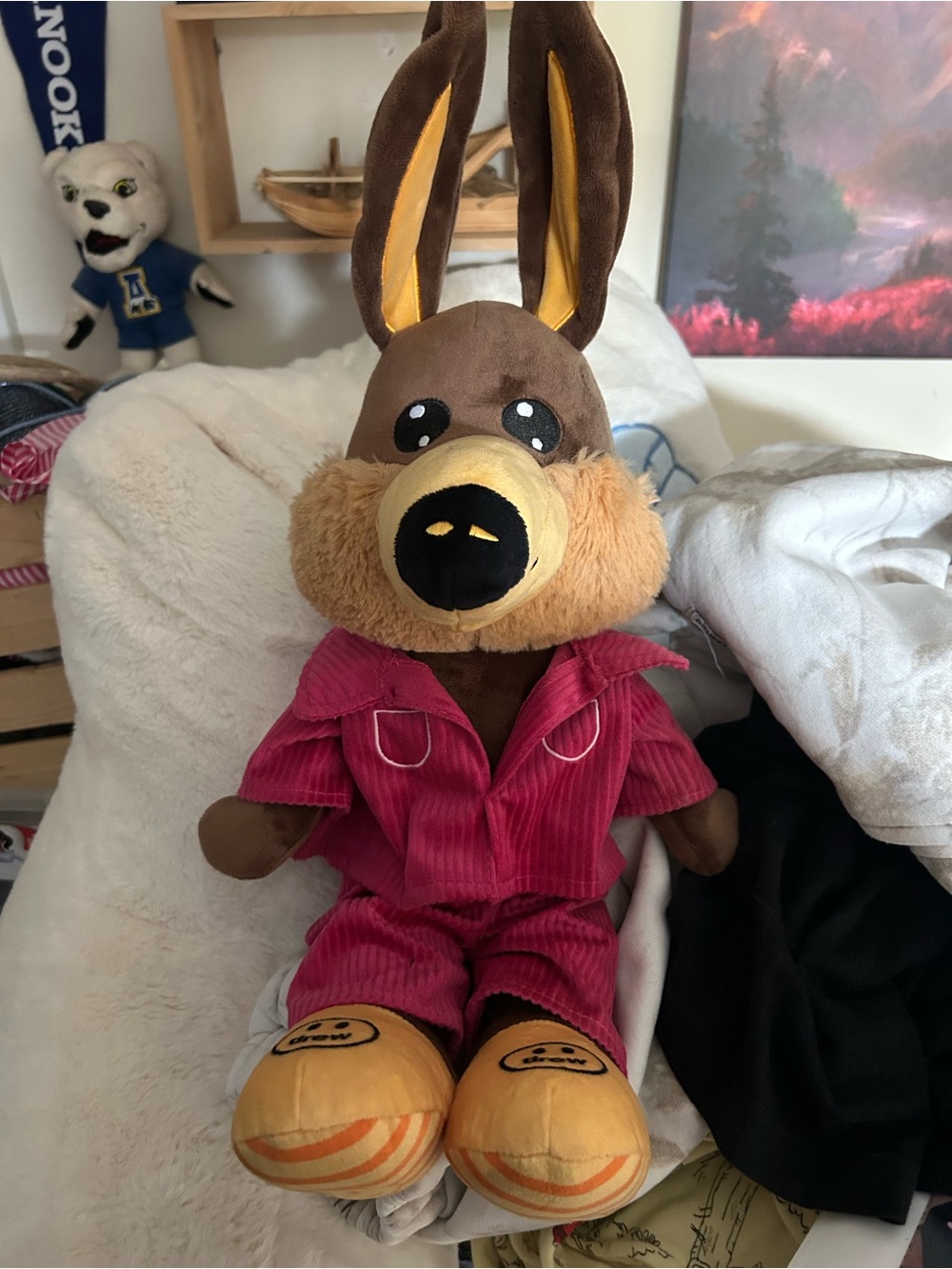 Drew house coyote NWOT